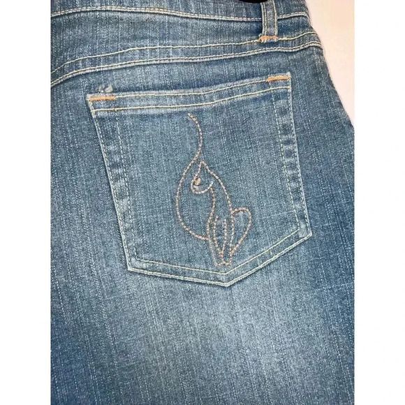 baby phat vintage womens sz 5 denim blue jean shorts stretch embroidered Y2K NWT - Picture 7 of 8